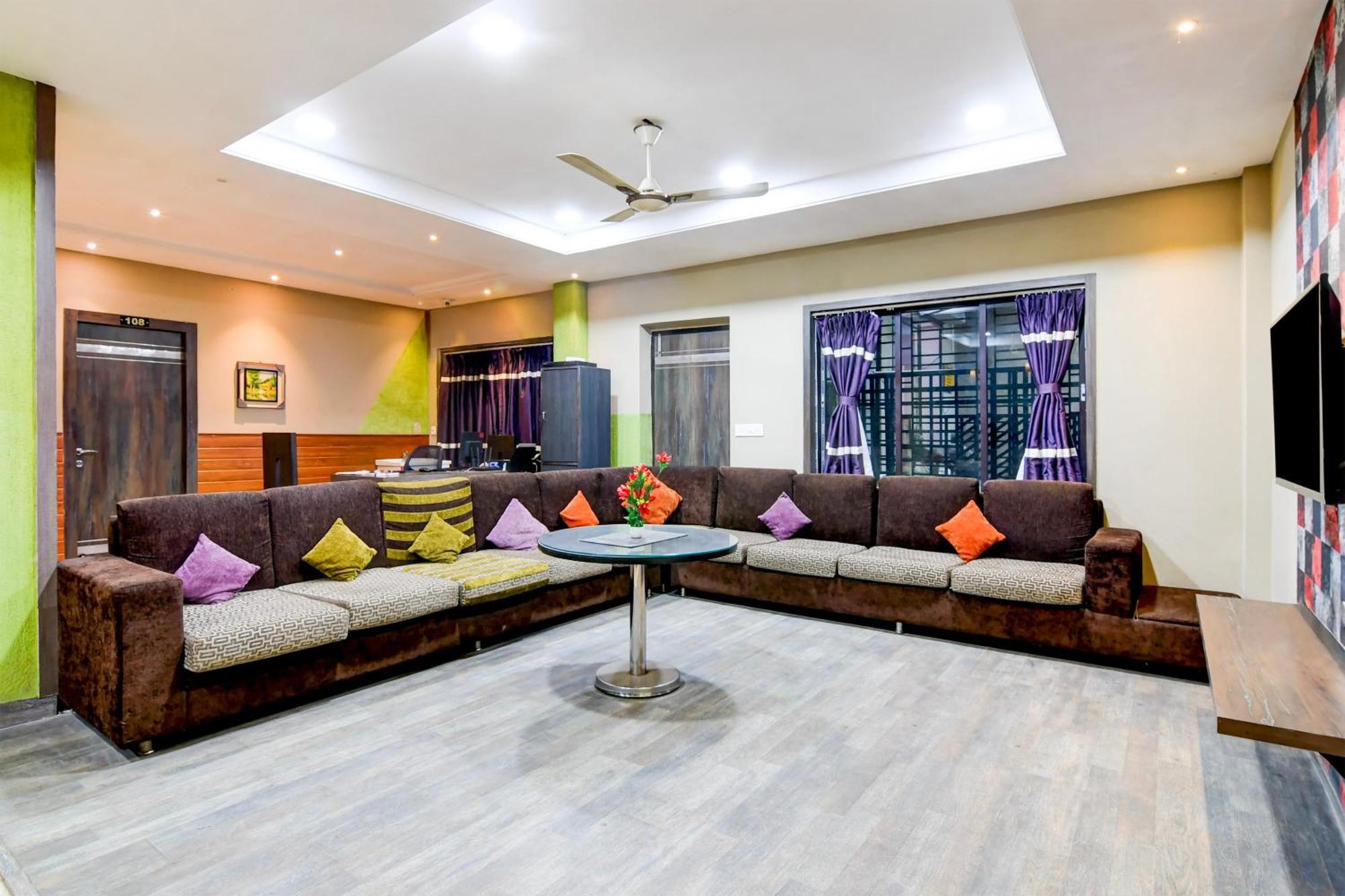 Super Collection O Behala Otel Bhasa Dış mekan fotoğraf